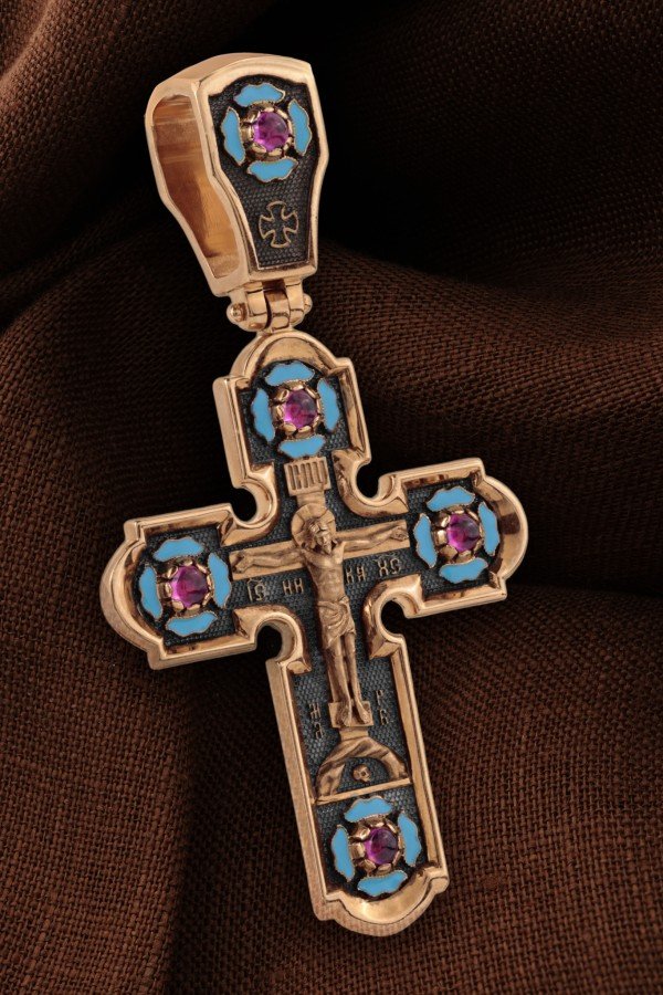 Крест из золота c эмалью и рубином