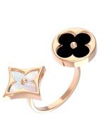 Кольцо из золота c ониксом и перламутром