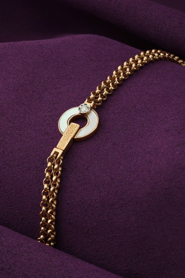 Браслет из золота c бриллиантами и перламутром