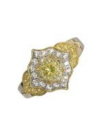 Кольцо из лимонного золота c бриллиантами и сапфиром