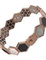 Браслет из золота c ониксом и перламутром