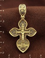 Крест из лимонного золота