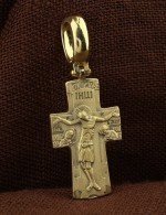 Крест из лимонного золота