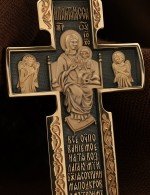 Крест из золота