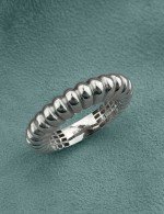 Кольцо из белого золота