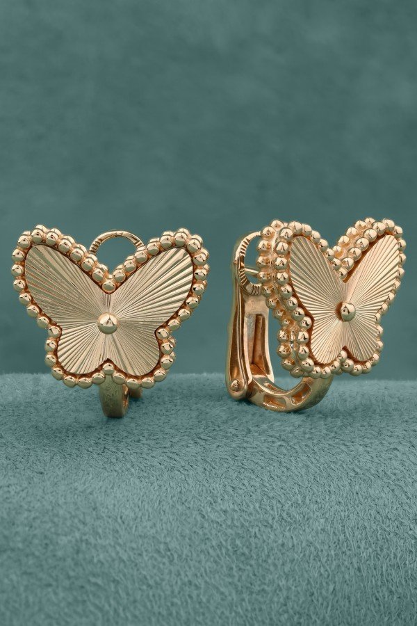 Серьги из золота c рубином