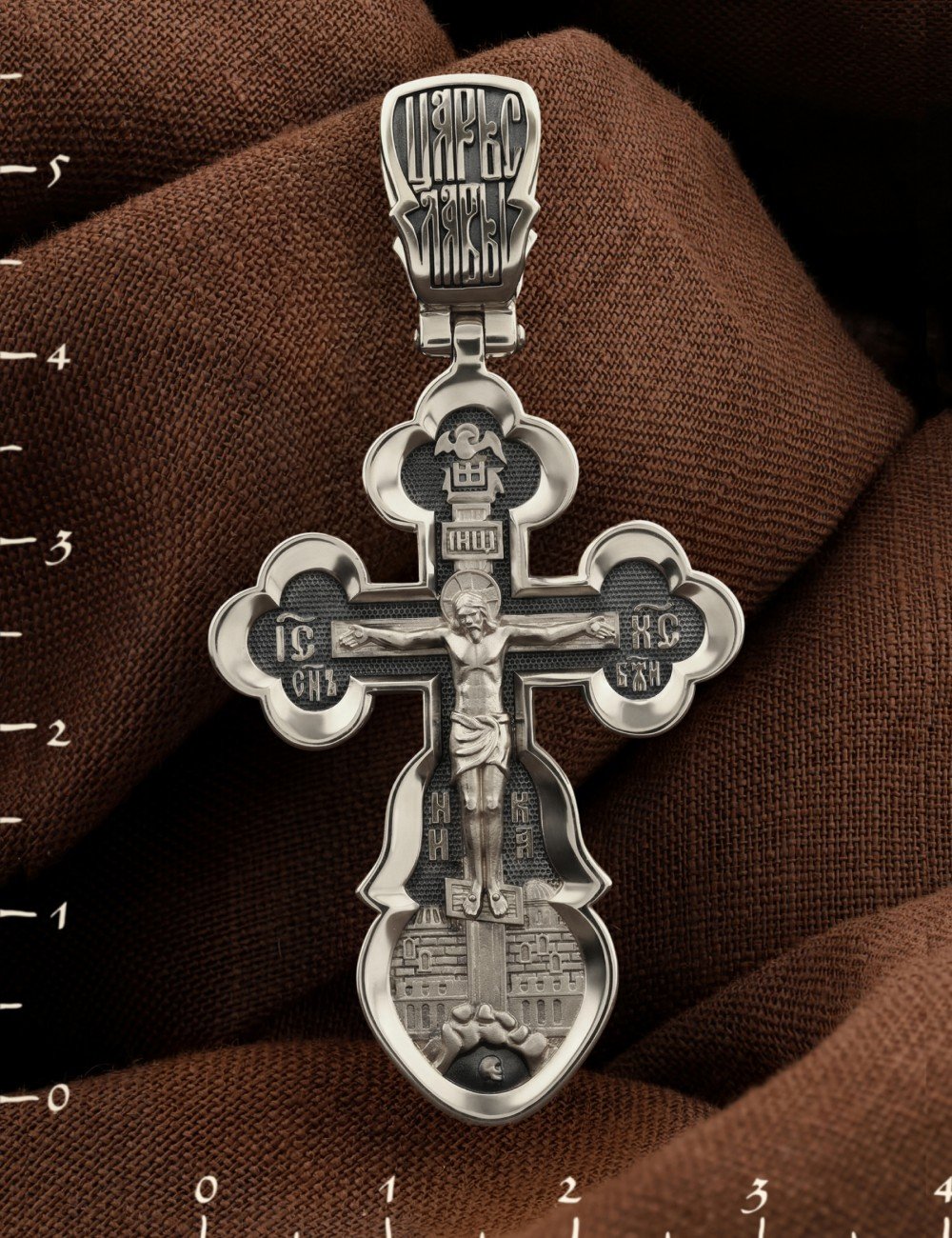 Крест из белого золота