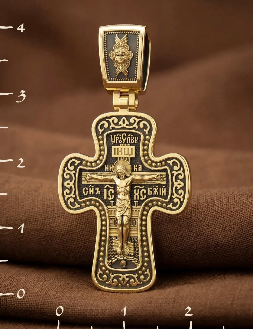 Крест из лимонного золота