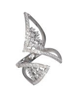 Кольцо из белого золота c бриллиантами