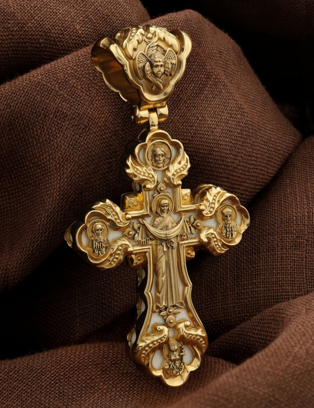 Крест из лимонного золота c бивнем мамонта