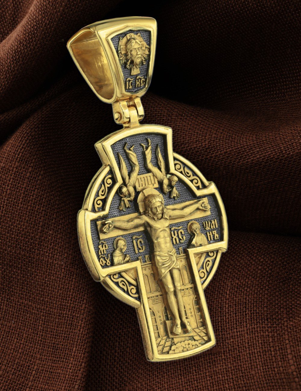 Крест из лимонного золота