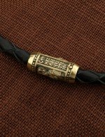 Браслет из лимонного золота c кожаным шнурком