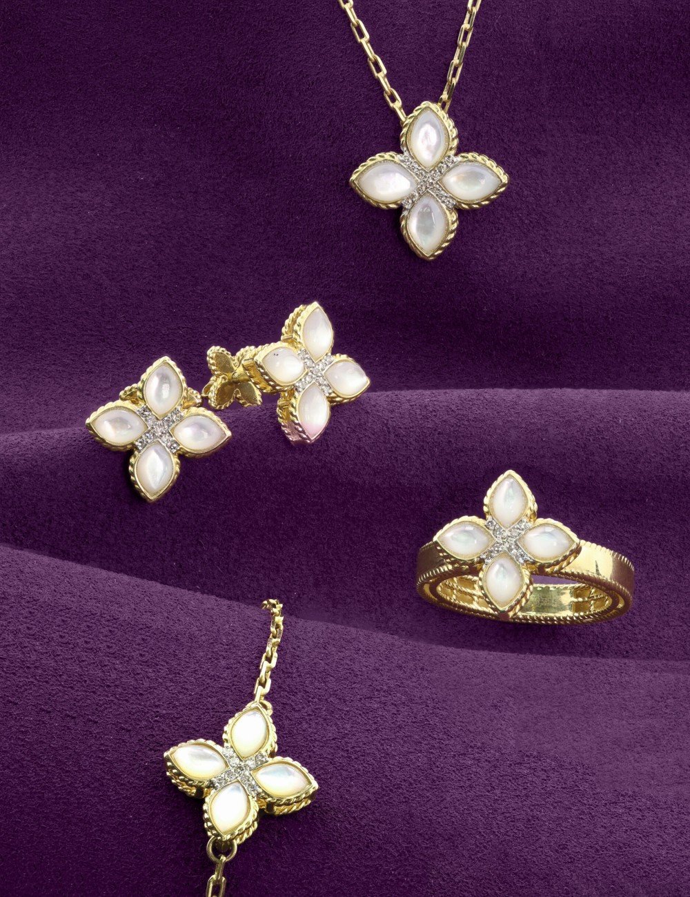 Колье из лимонного золота c бриллиантами и перламутром