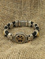 Браслет из серебра и золота c ониксом и шёлковым шнурком