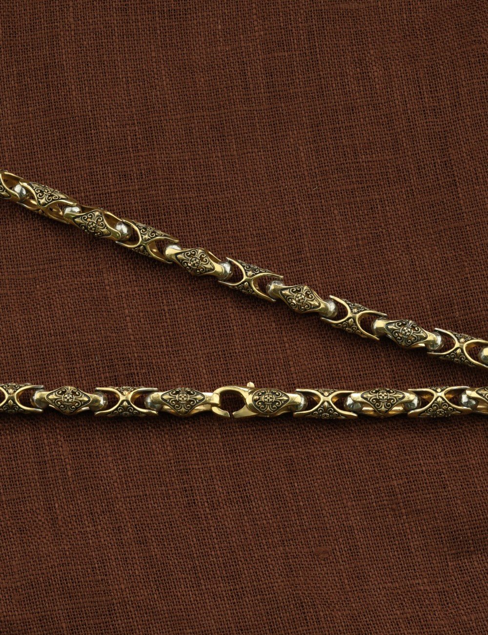 Цепь из лимонного золота