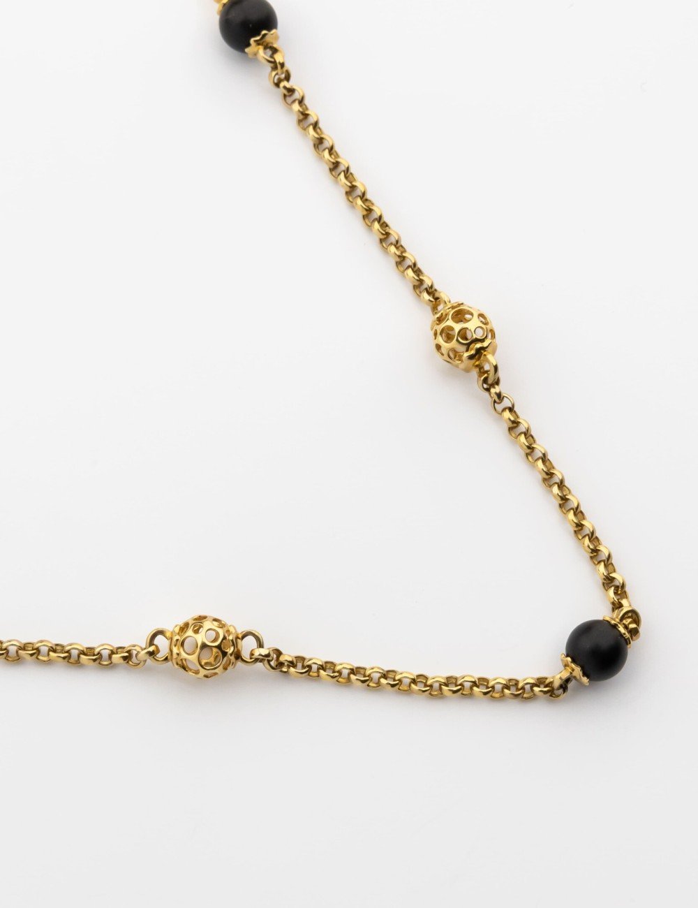 Колье из лимонного золота c ониксом
