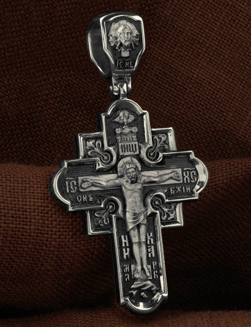 Крест из белого золота