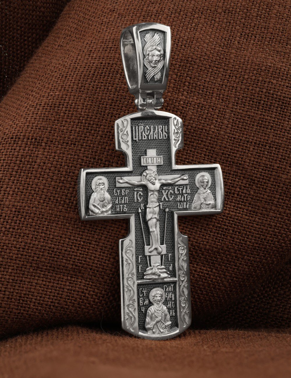 Крест из белого золота