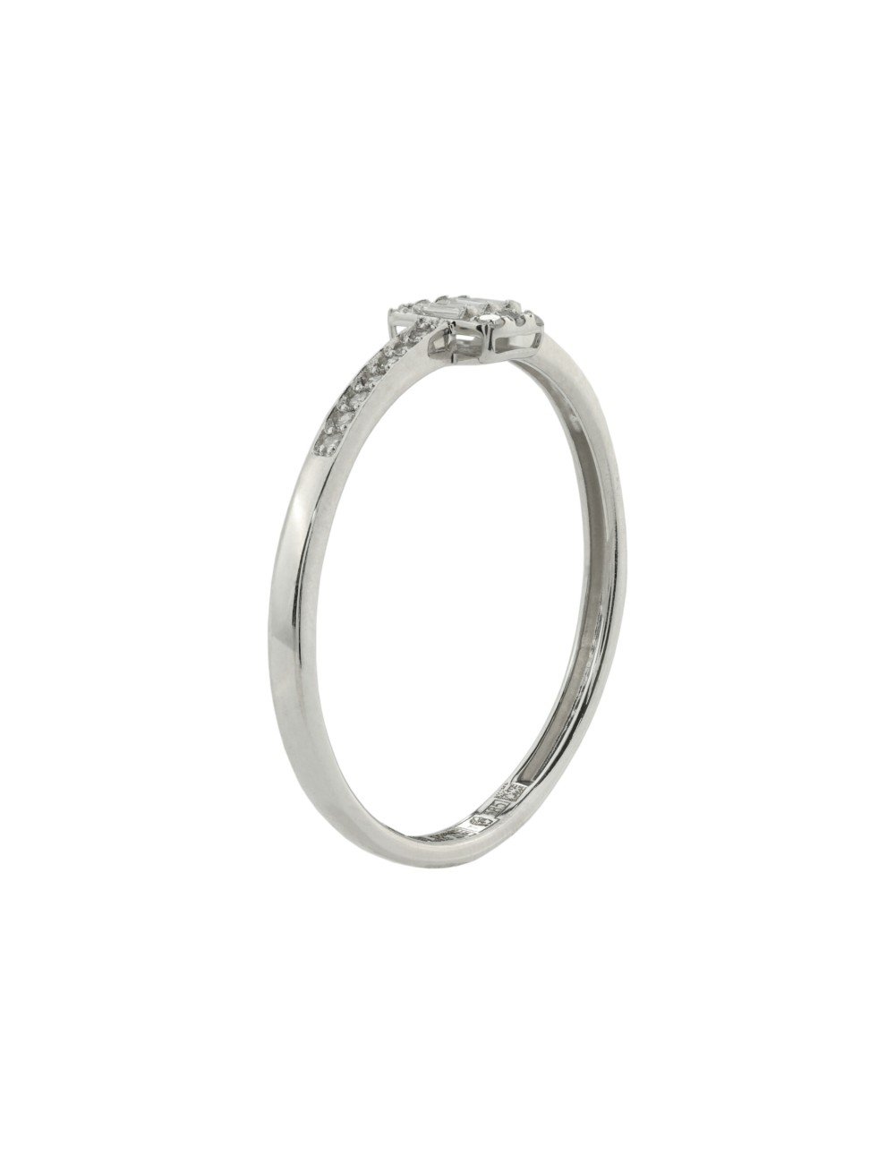 Кольцо из белого золота c бриллиантами