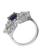 Кольцо из белого золота c бриллиантами и сапфиром