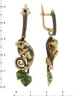 Серьги из лимонного золота c эмалью и гранатом