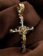 Крест из лимонного золота c ониксом