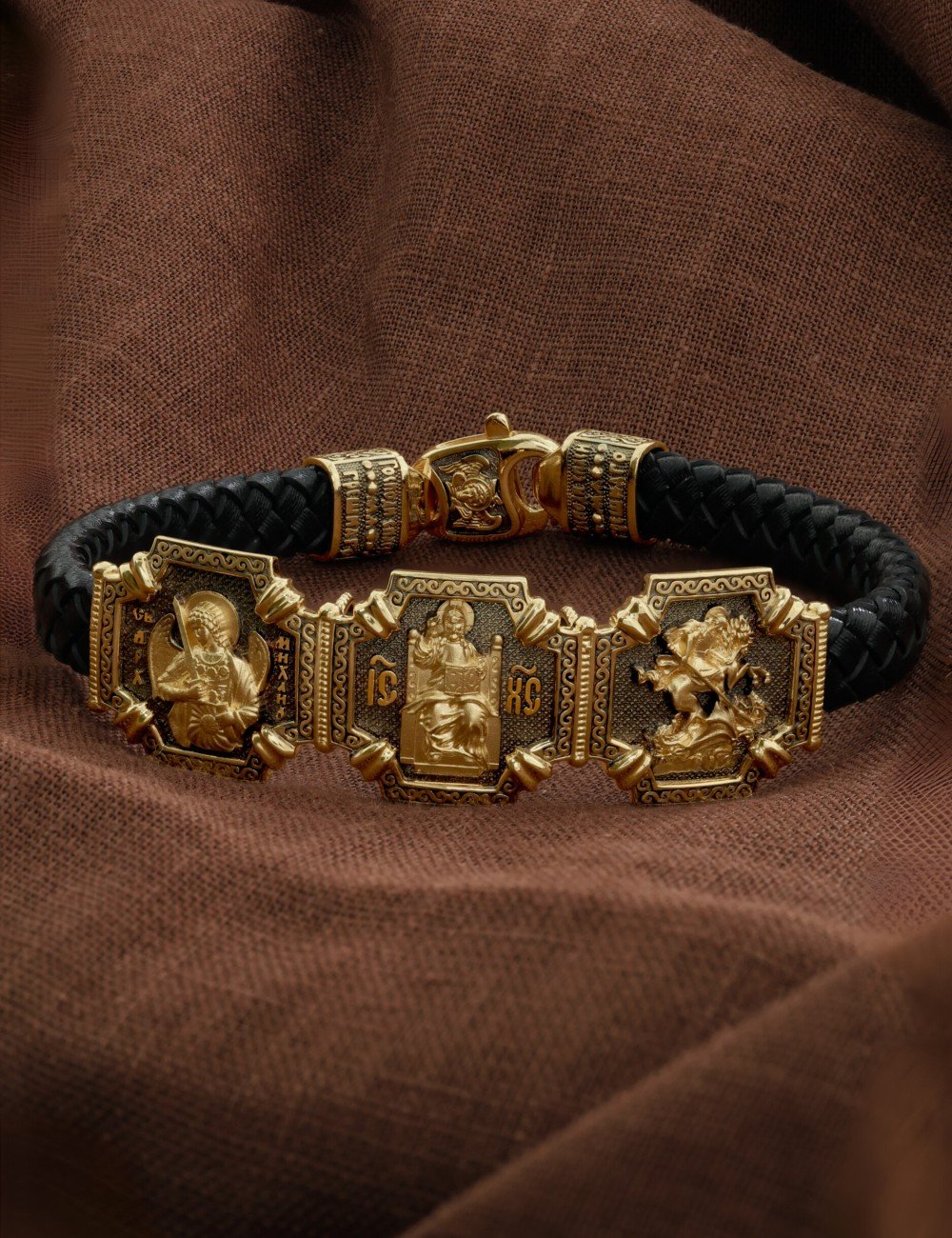 Браслет из лимонного золота c шнурком