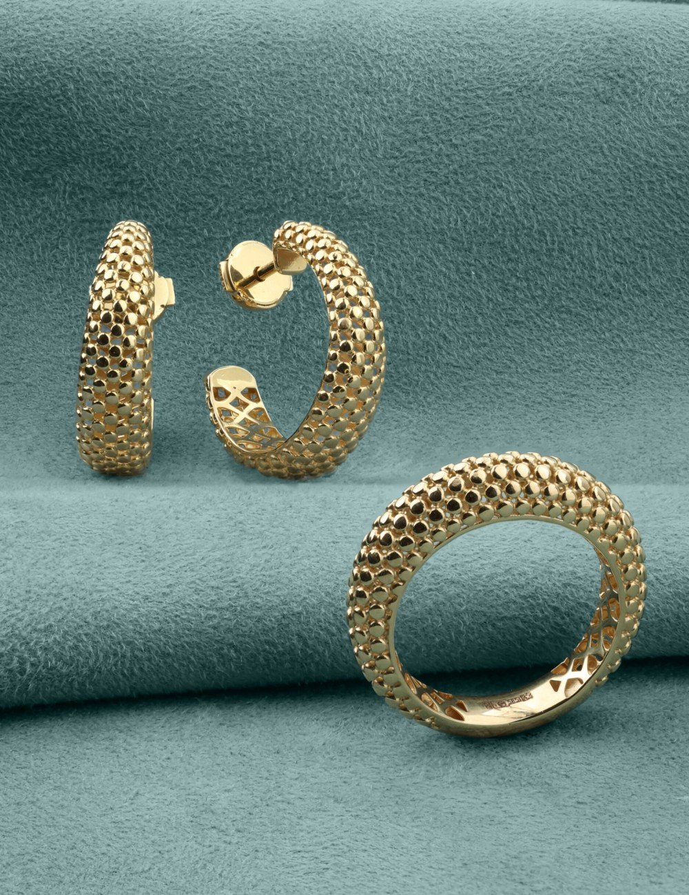 Кольцо из лимонного золота