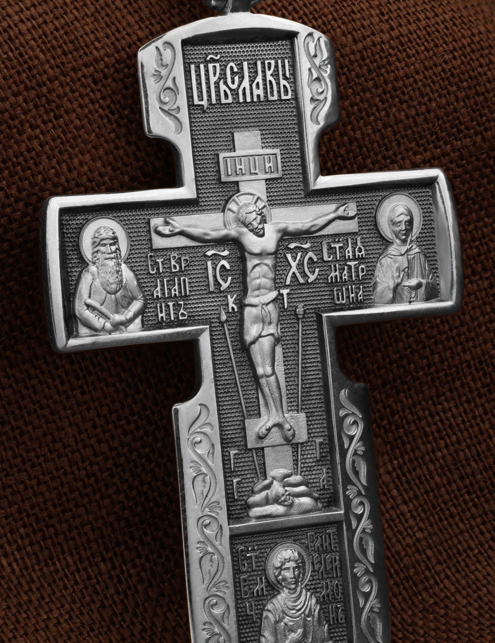 Крест из белого золота