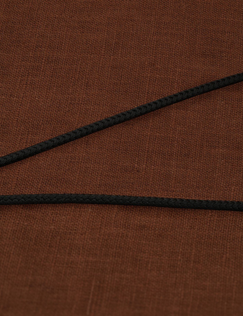 Шнурок шёлковый из лимонного золота 585 пробы c шёлковым шнурком