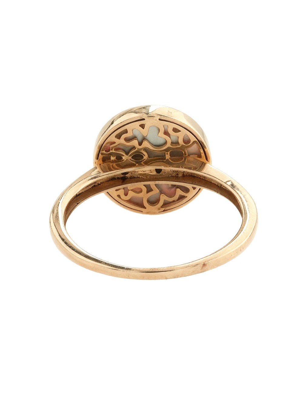 Кольцо из золота c бриллиантами и перламутром