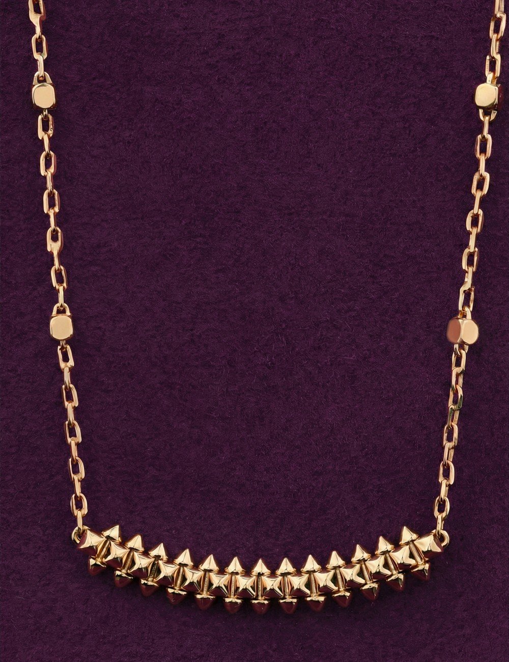 Колье из золота