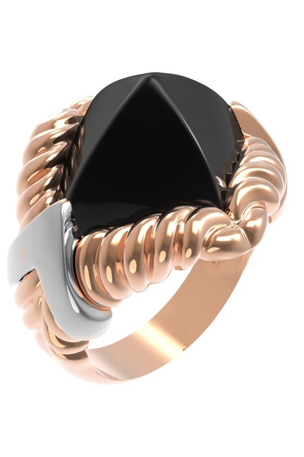 Кольцо из золота c ониксом