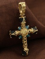 Крест из лимонного золота c ониксом и жадеитом