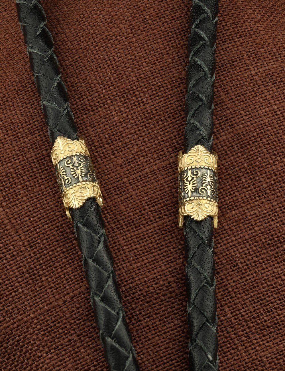 Гайтан из лимонного золота c кожаным шнурком