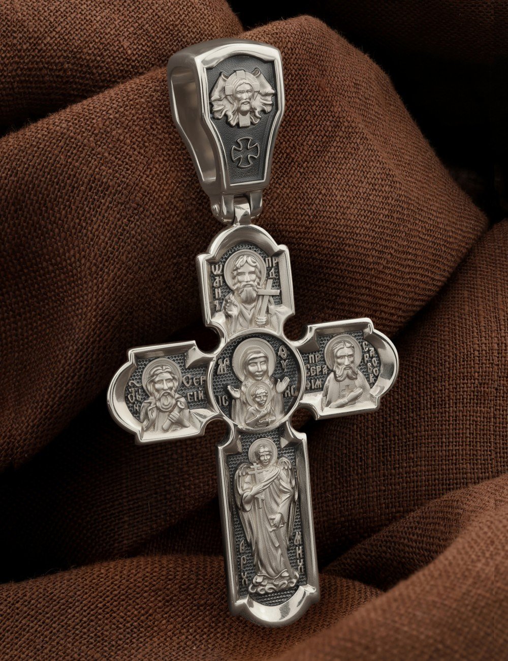 Крест из белого золота