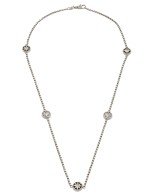 Колье из белого золота c бриллиантами, ониксом и перламутром