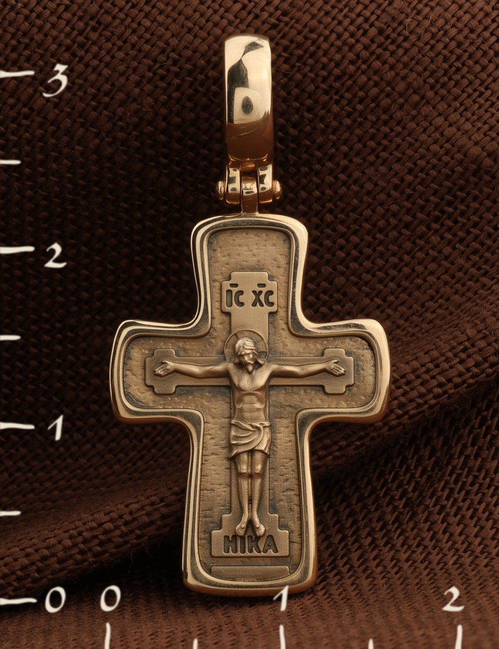 Крест из золота