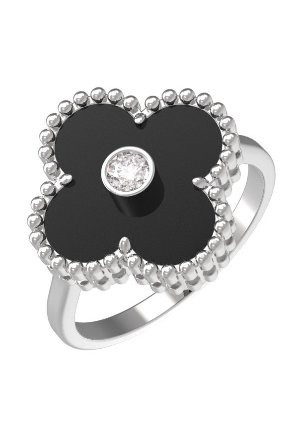 Кольцо из белого золота c бриллиантами и ониксом