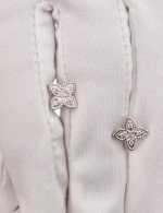 Серьги из белого золота c бриллиантами