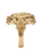 Кольцо из золота c ониксом и перламутром