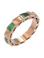 Кольцо из золота c малахитом