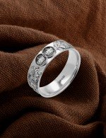 Кольцо из белого золота