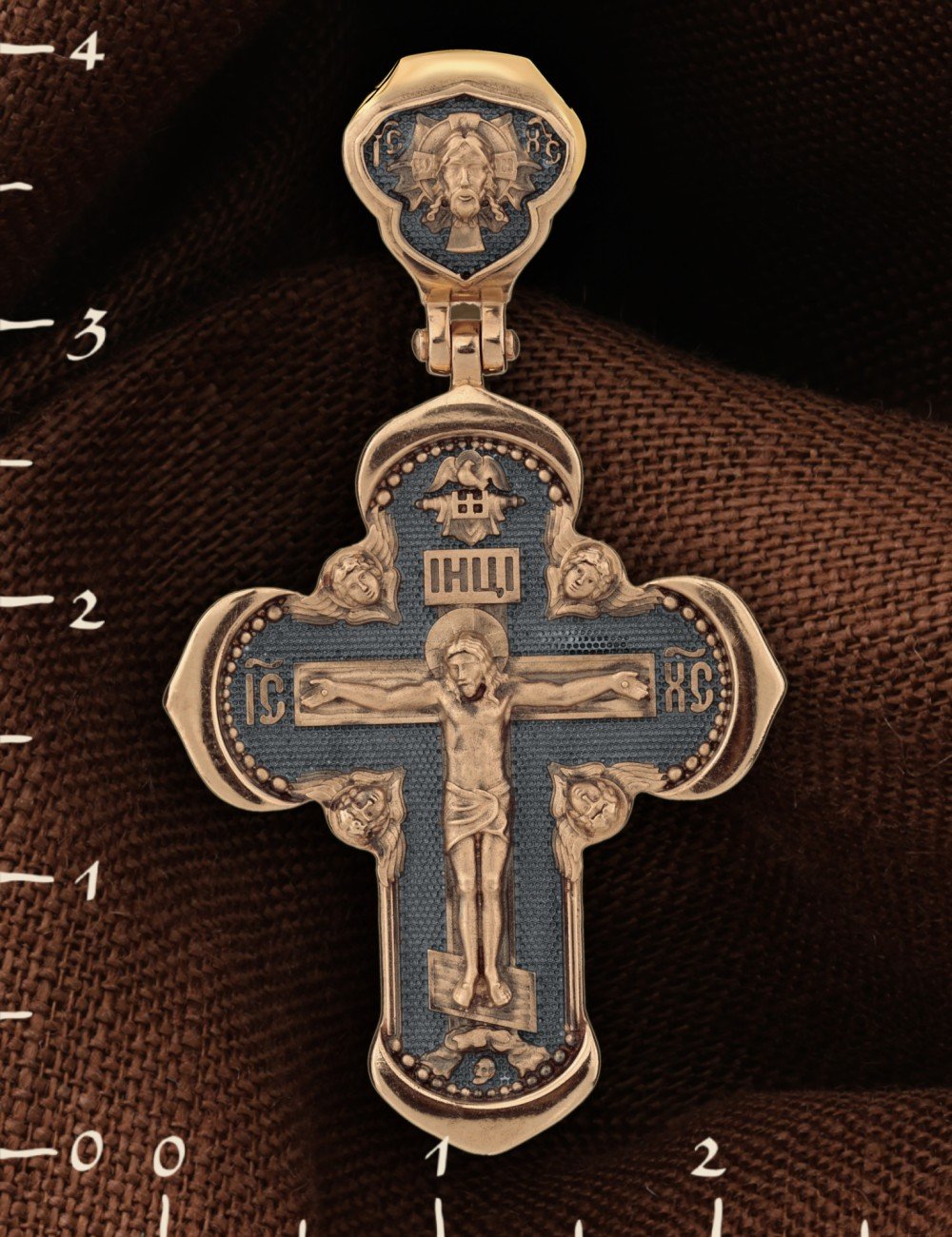 Крест из золота