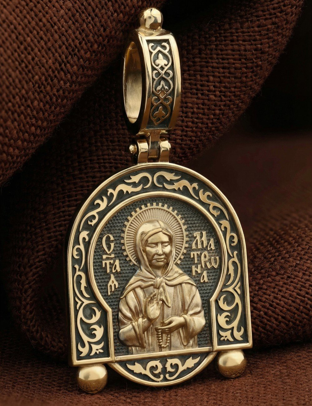 Образок из лимонного золота