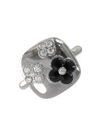 Кольцо из белого золота c бриллиантами и ониксом