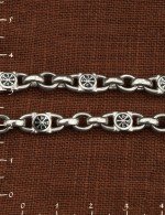 Цепь из белого золота c эмалью