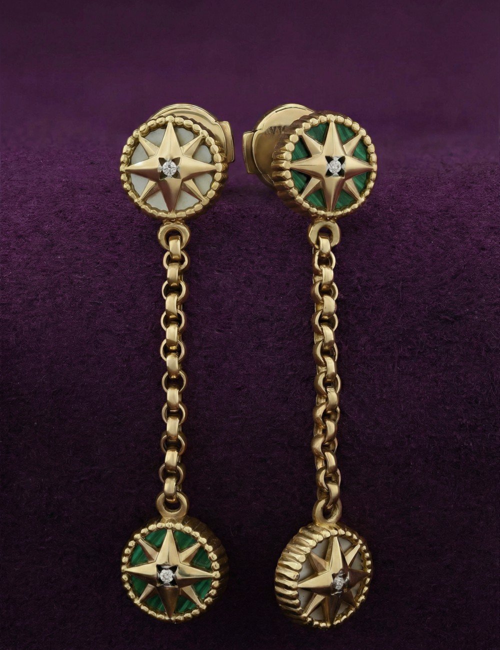 Серьги из лимонного золота c бриллиантами, малахитом и перламутром