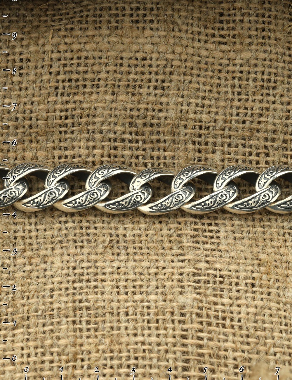 Браслет из серебра c рубином