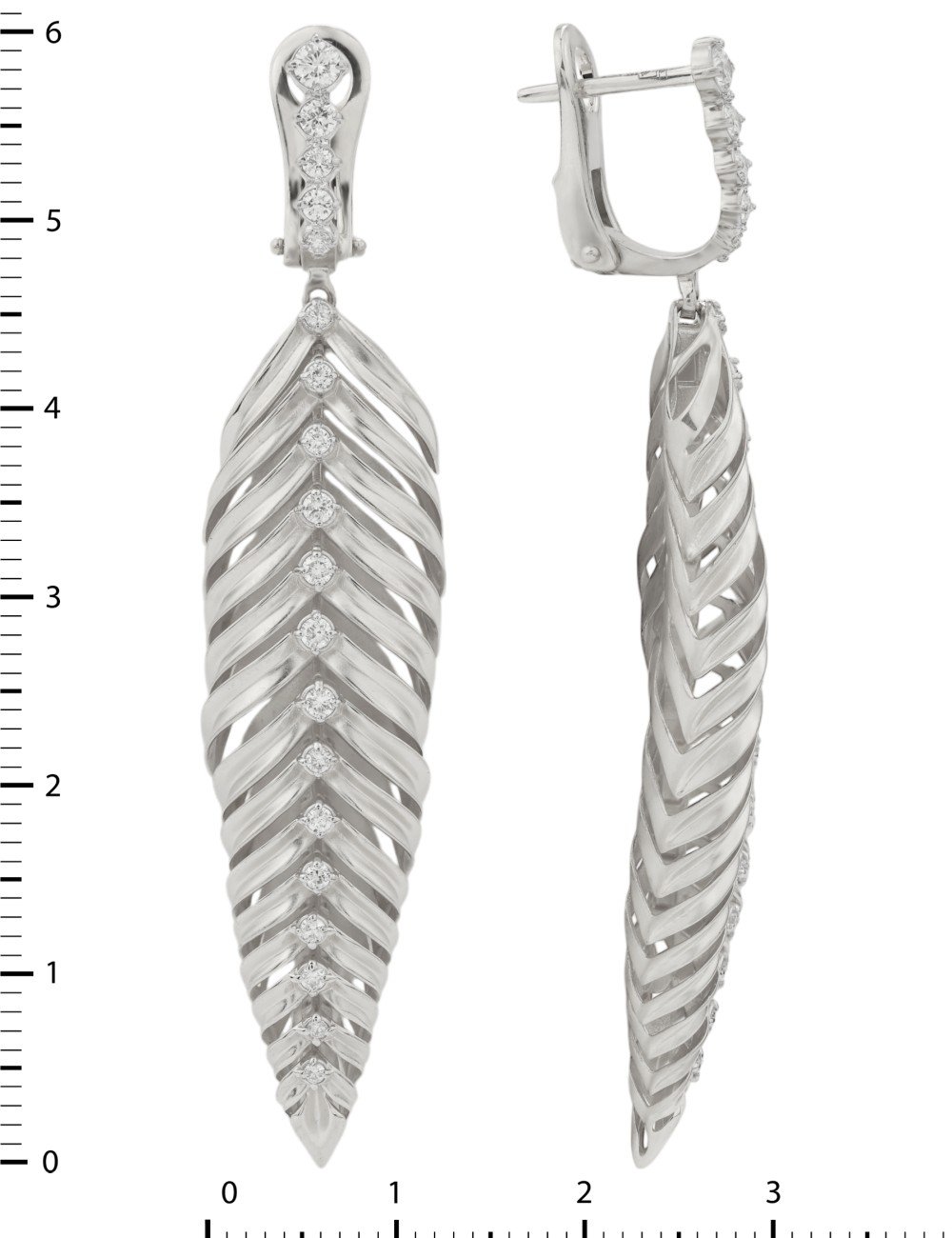 Серьги из белого золота c бриллиантами